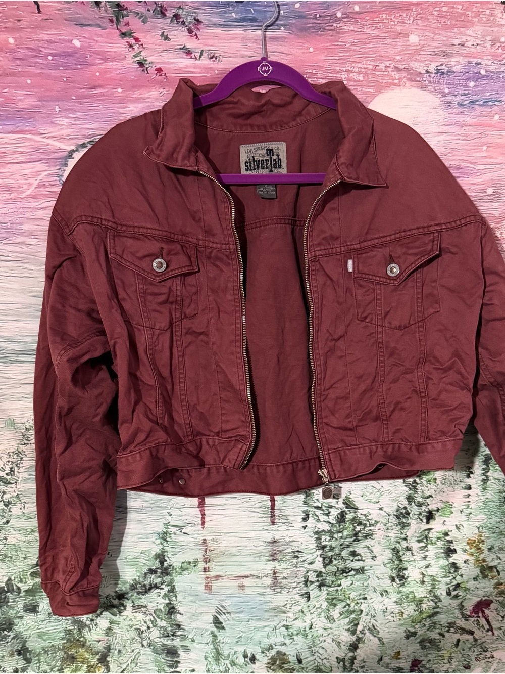 Levis Women's Cropped Jacket in Deep Burgundy